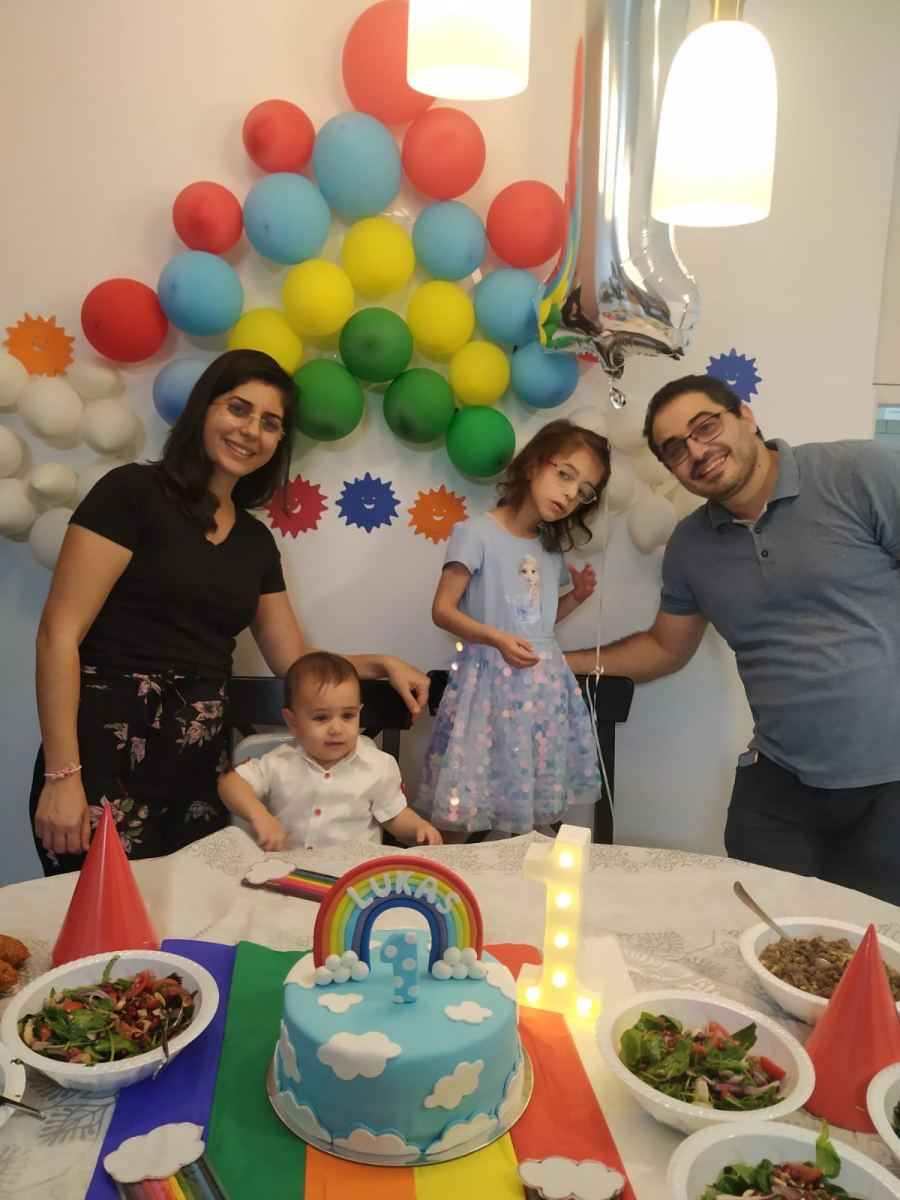 شركة المراكز الجماهيرية بالتعاون مع جمعية نادرين (נדירים ) ستقيم محاضرة لأم فتاة مصابة بمتلازمة نادرة 